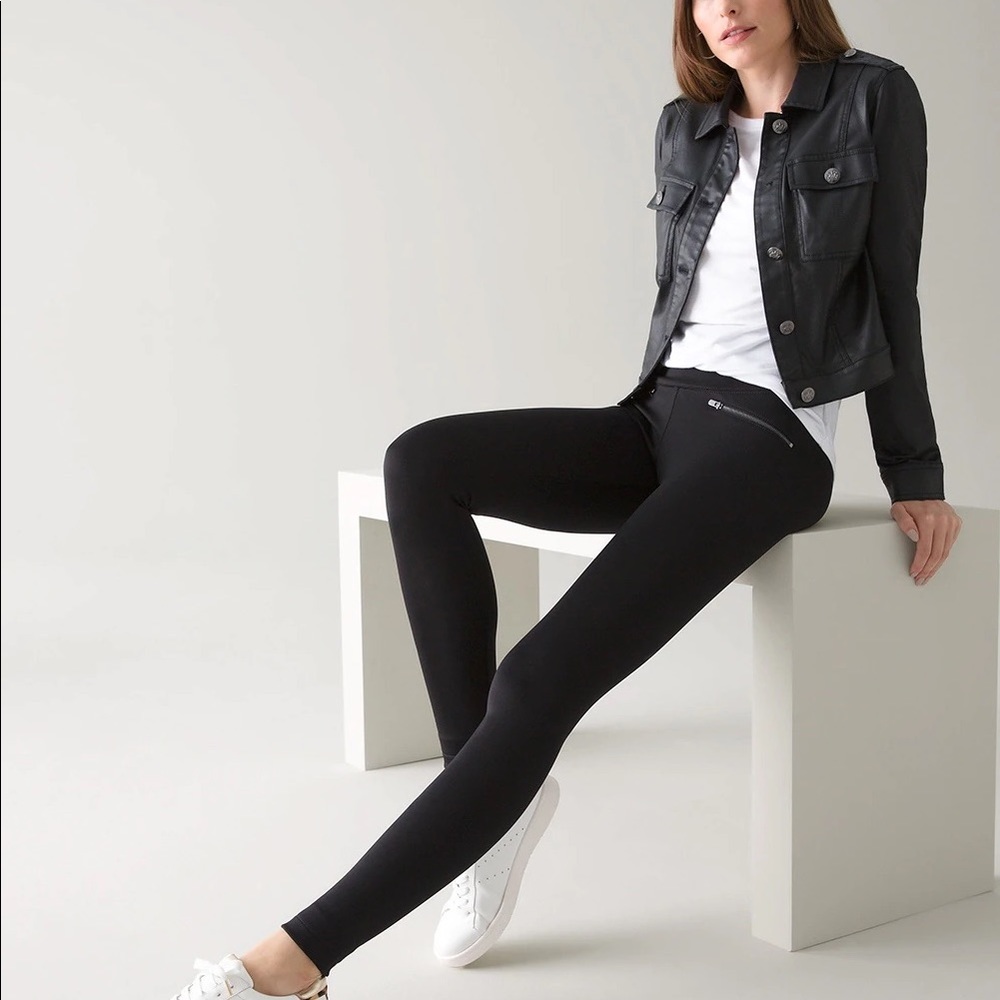 Scuba Knit WHBM Runway Leggings